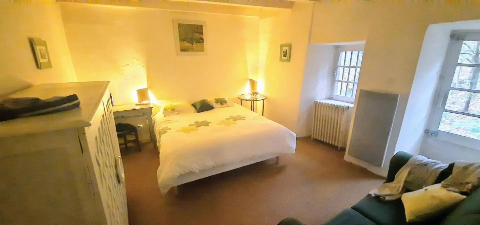Сasa de vacaciones Authentique Presbytere Pour 6 Personnes Asperjoc