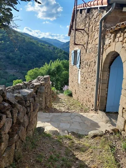 Authentique Presbytere Pour 6 Personnes Asperjoc Сasa de vacaciones