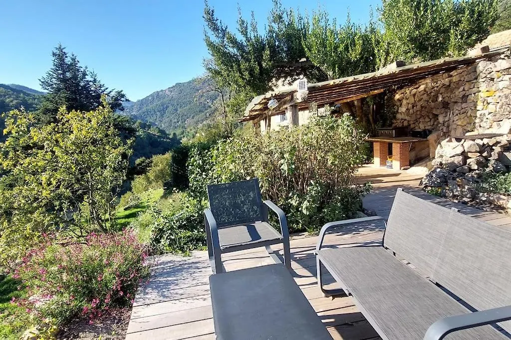 Сasa de vacaciones Authentique Presbytere Pour 6 Personnes Asperjoc